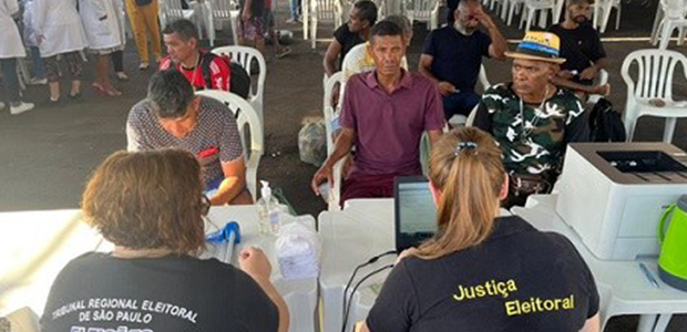 Atendimento ao eleitor — Tribunal Regional Eleitoral de São Paulo